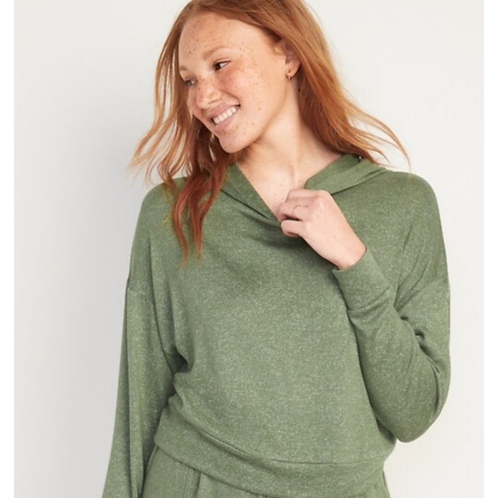 Old Navy Oversized Plush Knit Hoodie
